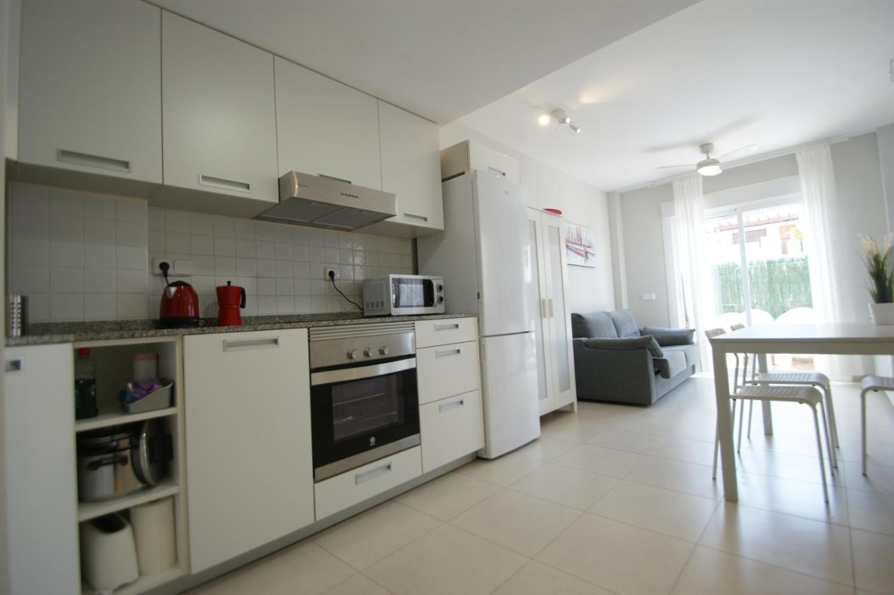 Apartamento En Vera A 300 M De La Playa, Con Patio Y Salida Directa A Calle Esterno foto