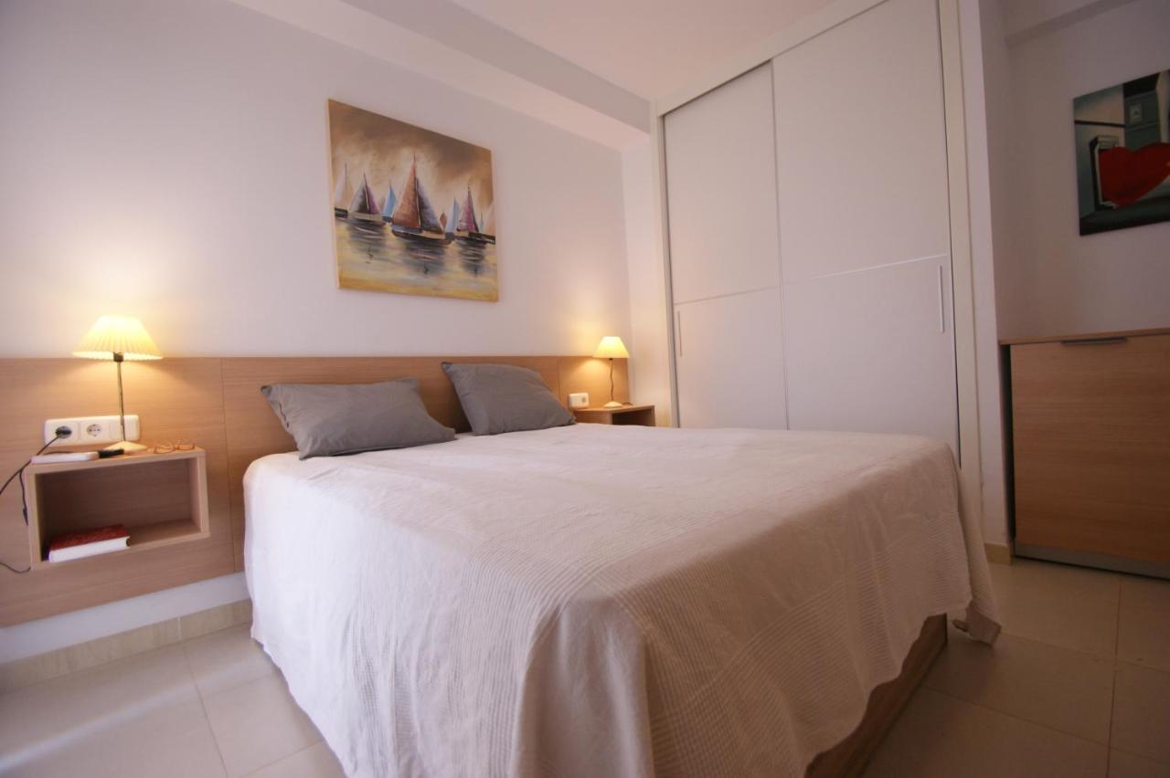 Apartamento En Vera A 300 M De La Playa, Con Patio Y Salida Directa A Calle Esterno foto